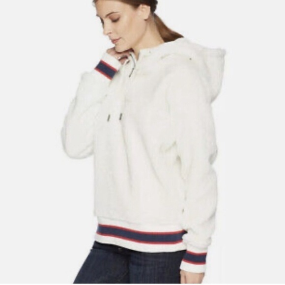 UGG Fleece Pullover White blue Red Trim XS - Picture 1 of 7